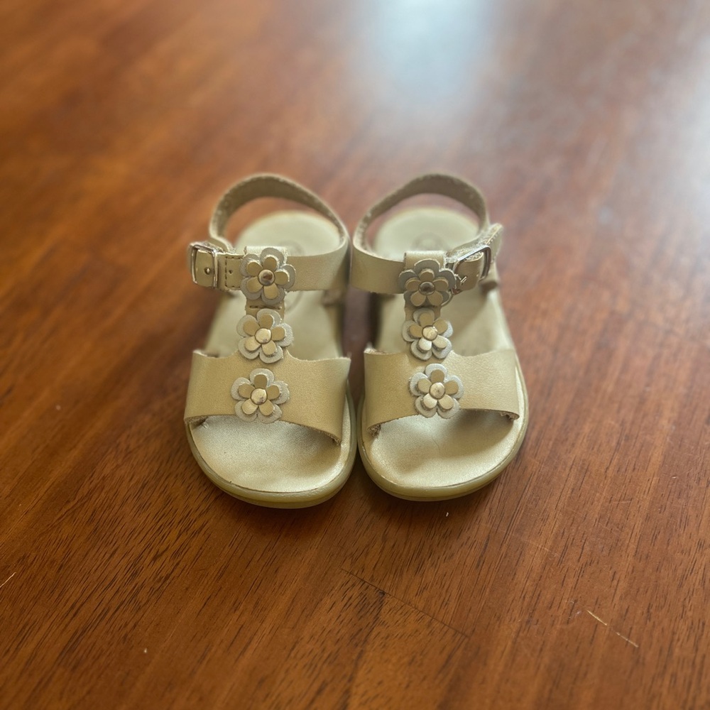 Footmates Jasmine Soft Gold Micro - Toddler Size 6